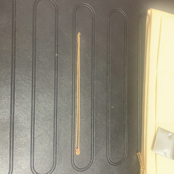 Double heart 14k yellow gold necklace - Picture 4 of 7